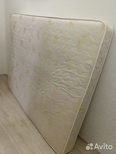 Матрас 160х200 бу