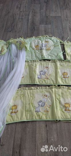 Комплект в детскую кроватку