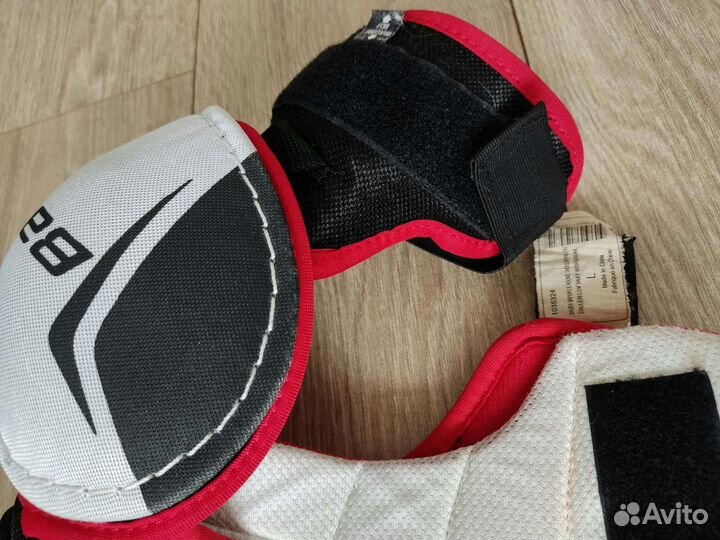 Нагрудник хоккейный bauer