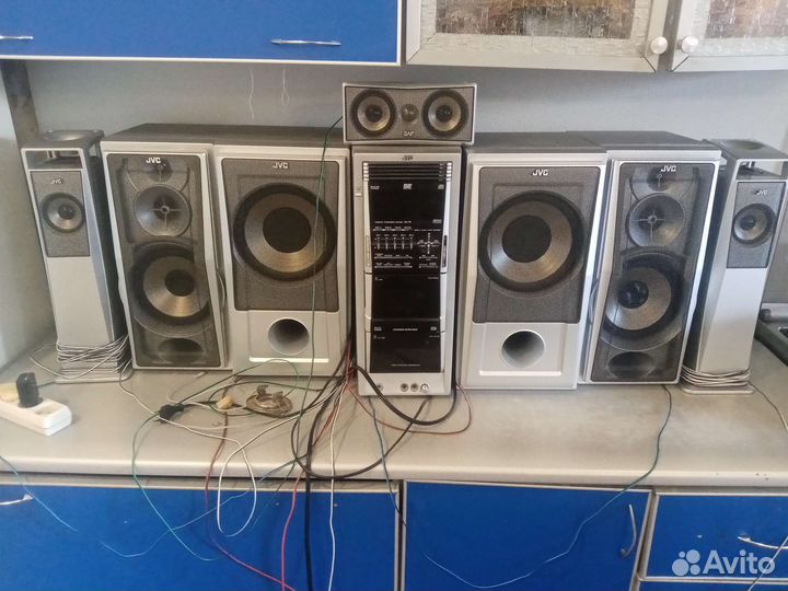 Музыкальный центр