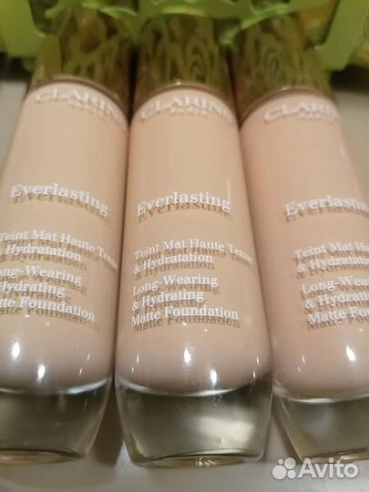 Крем тональный Clarins