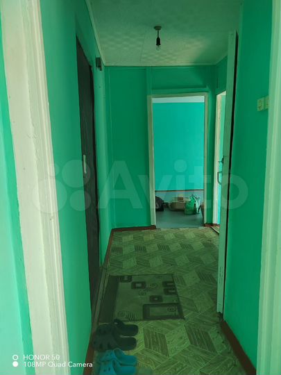 3-к. квартира, 57 м², 1/2 эт.