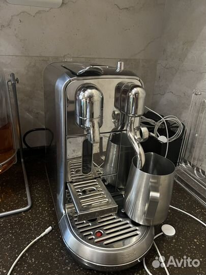 Кофемашина bork c830 creatista plus