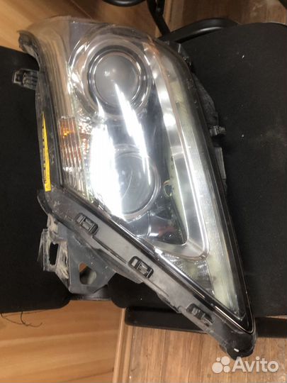 Фара Lexus LX 570 левая б/у