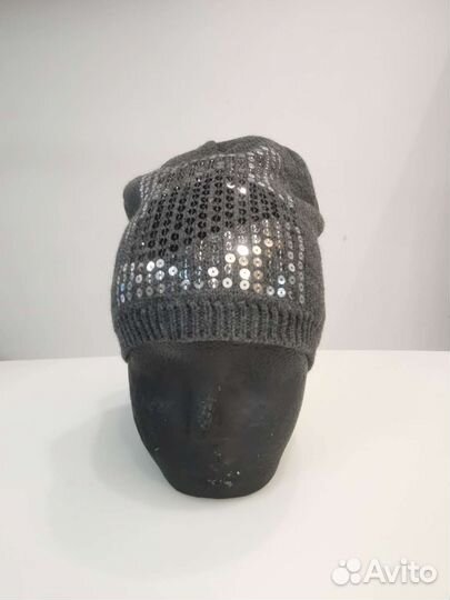 Шапка женская зимняЯ