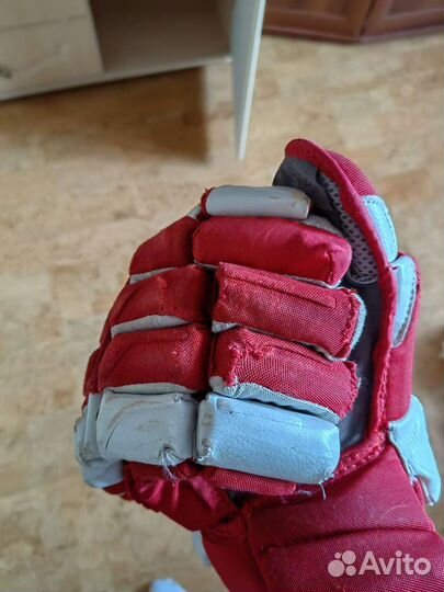 Краги хоккейные Bauer supreme и клюшка ccm taks