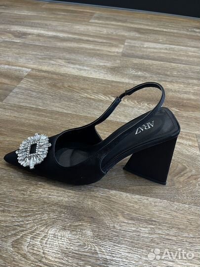 Туфли босоножки