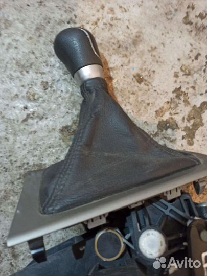 Ручка МКПП Ford Focus 3 + чехол
