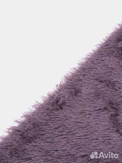 Ковер интерьерный