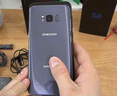 Samsung Galaxy S8, 4/64 ГБ