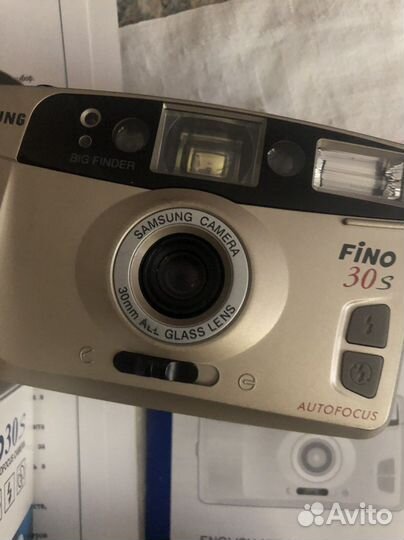 Винтажный фотоаппарат samsung