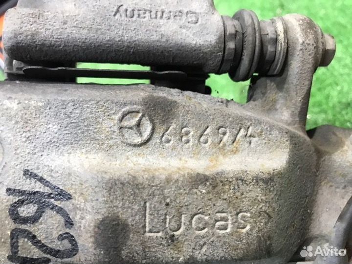 Суппорт тормозной передний левый Mercedes-Benz