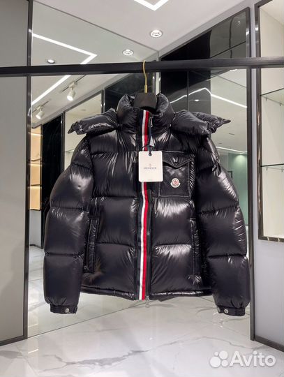 Пуховик Moncler Montbeliard black