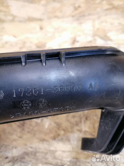 Патрубок интеркулера Lexus Gs200T 8AR-FTS