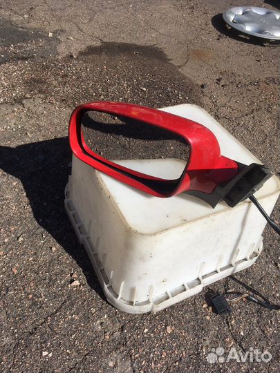 Зеркало заднего вида левое Volkswagen Passat б5+