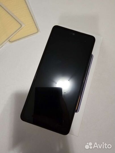Телефон Samsung А 52 б/у
