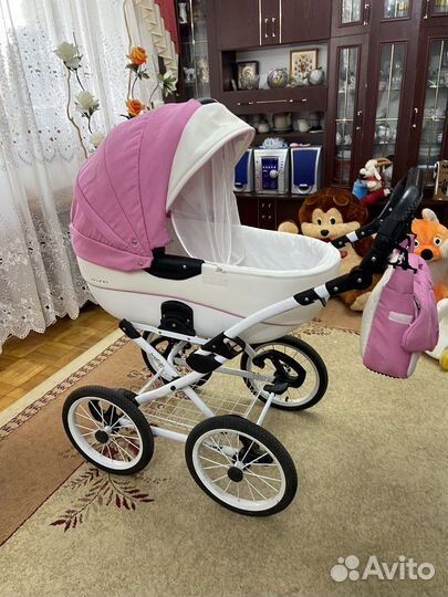 Коляска для новорожденных