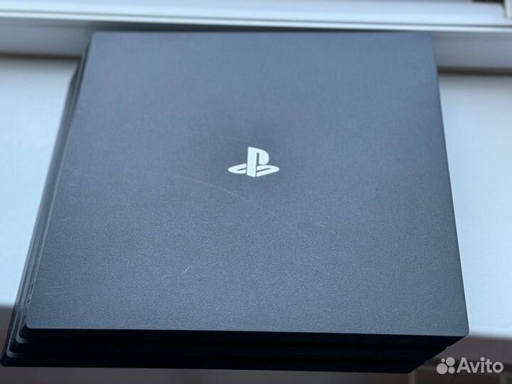 Sony PS4 pro 1tb