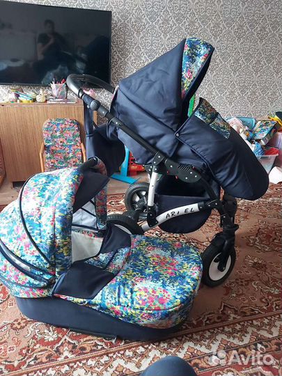 Детскиа коляска 2 в 1 бу
