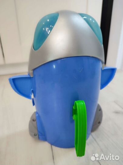 Герой в маске