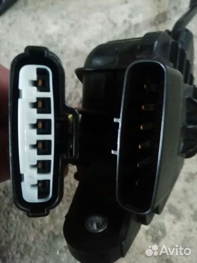 Педаль газа lexus gs gws191 3uz