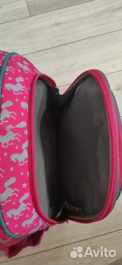 Рюкзак для девочки школьный на 1 класс