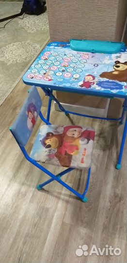 Столик и стульчик для детей