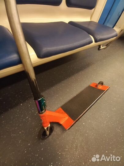 Трюковой самокат кастом стрит