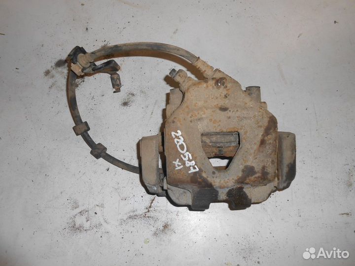 Суппорт передний правый (BMW 3, BMW X1, BMW Z4)