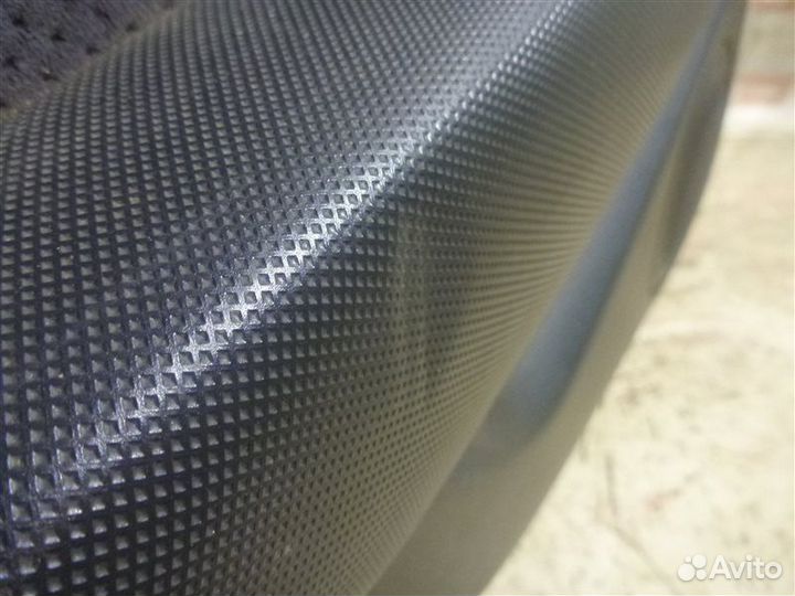 Обшивка двери задняя левая Mitsubishi Outlander