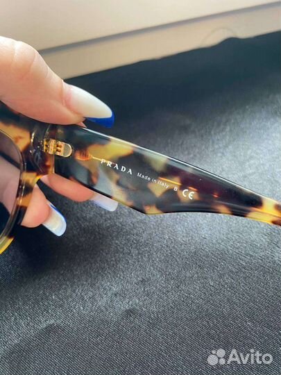 Очки prada