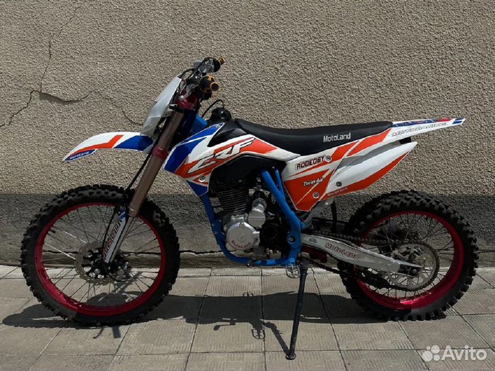 Мотоцикл эндуро Motoland Crf250 Motard/Stunt Cross