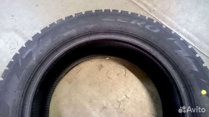 Pirelli Ice Zero 225/60 R18 104T