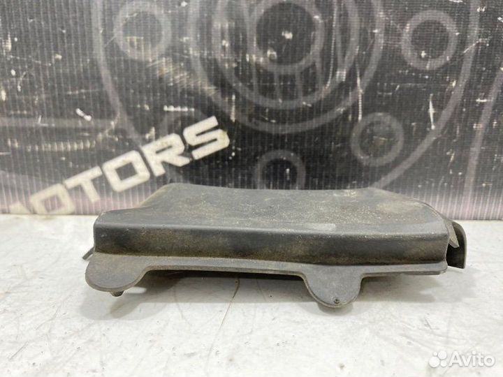 Накладка на замок капота Audi A6 Allroad C5 BES