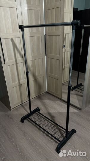 Вешалка штанга напольная для одежды и обуви