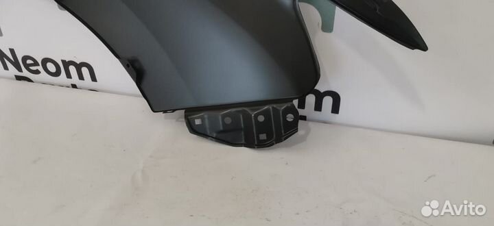 Крыло переднее левое Lexus RX (AL10) 08-15