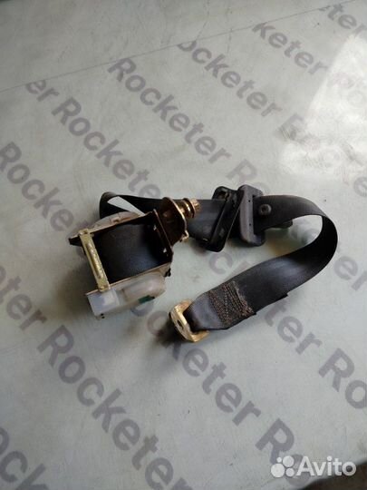 Ремень безопасности задний правый Hyundai Elantra