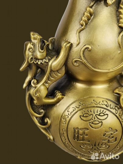 Бронзовая статуэтка 