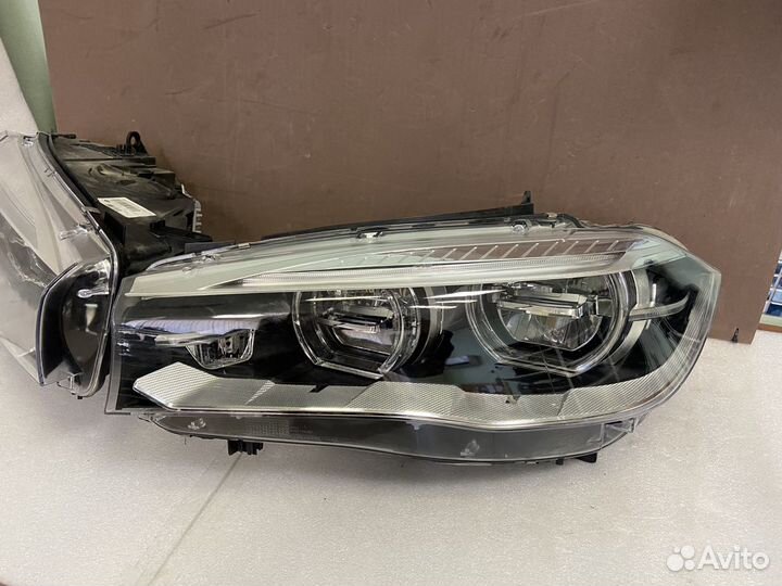 Комплект б/у фар BMW F15 F16 LED Adaptive оригинал