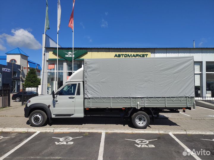 УАЗ Профи 2.7 МТ, 2024