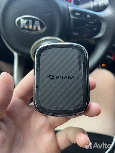 Автомобильный держатель pitaka