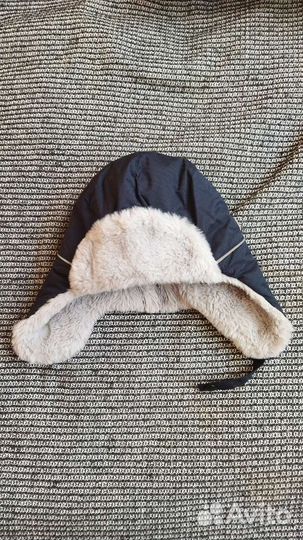 Шапка и манишка для мальчика