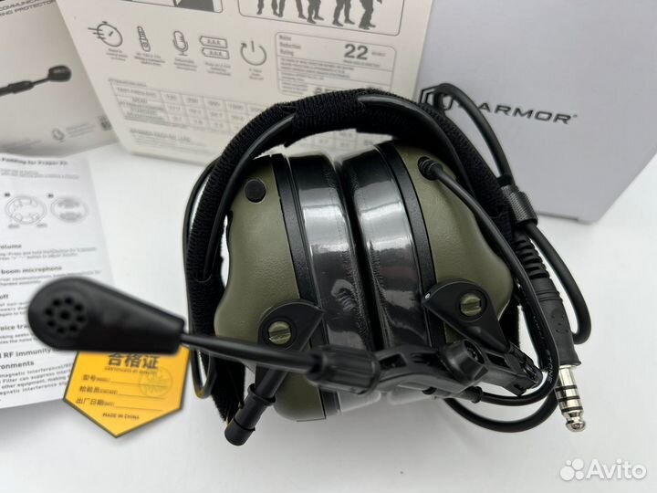 Активные наушники M32