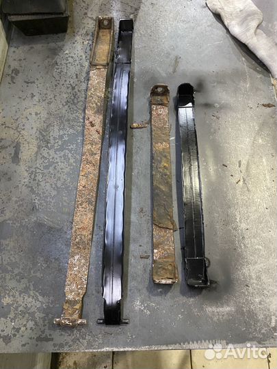 Лента крепления топливного бака Nissan Pathfinder