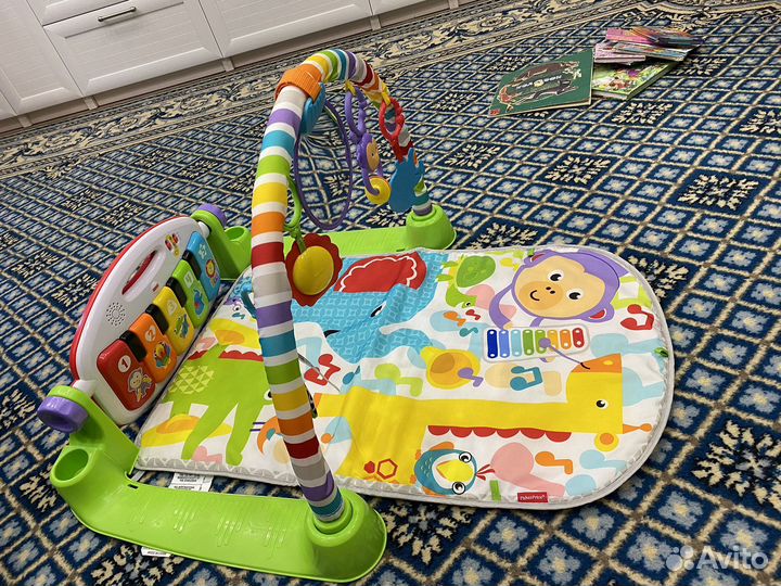 Развивающий коврик fisher price