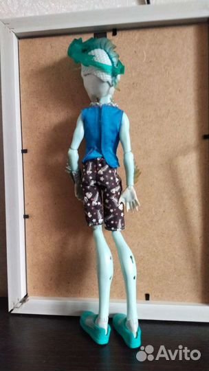 Монстр хай, Гил