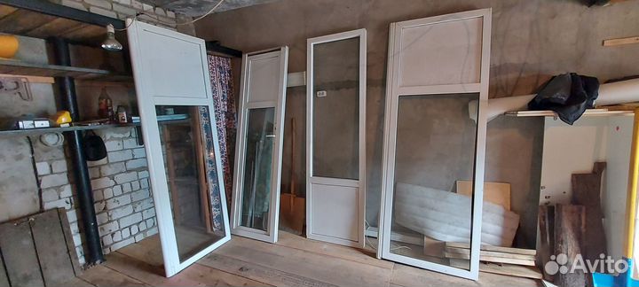 Оконные блоки б/у