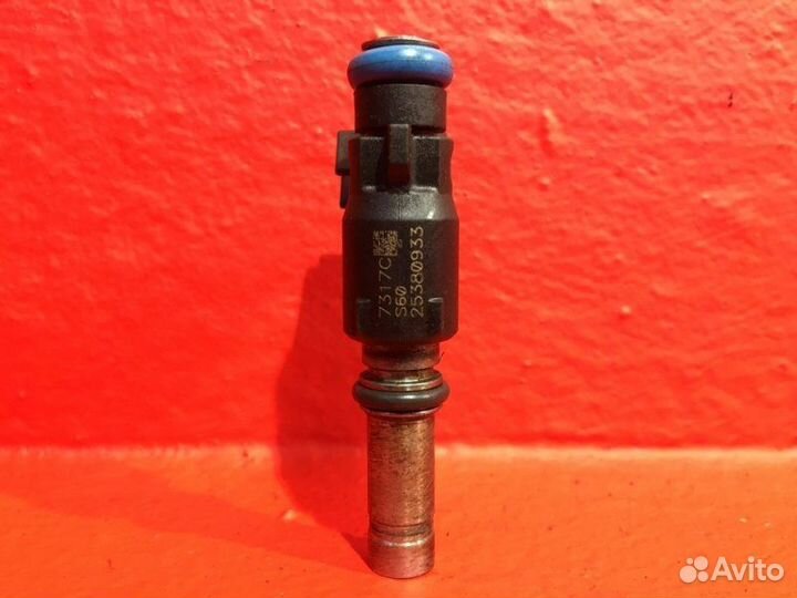 Форсунка Opel Zafira B Z16XE1 1.6L 1598 куб.см