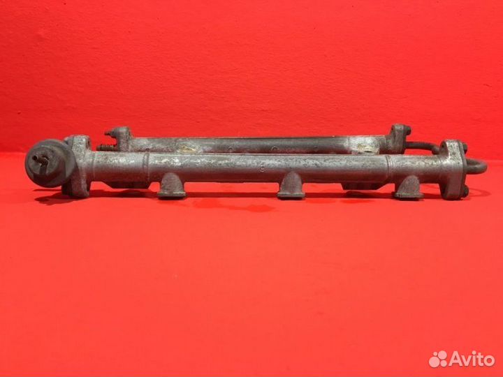 Топливная рампа Hyundai Santa Fe 1 G6BA 2004