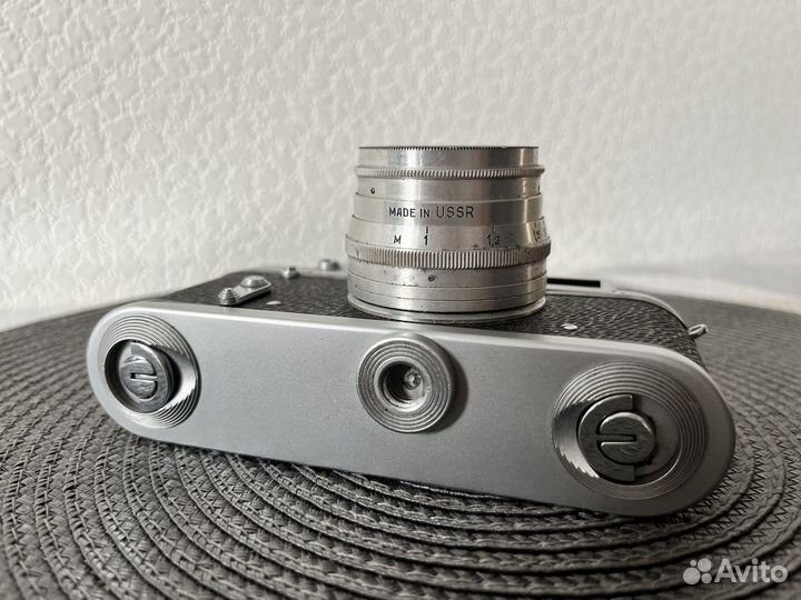 Фотоаппарат«Зоркий-4» с объективом «Юпитер-8»